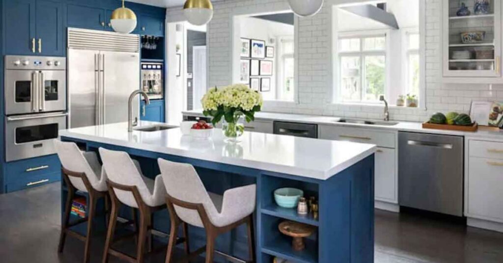 Blue and white kitchen cabinets 