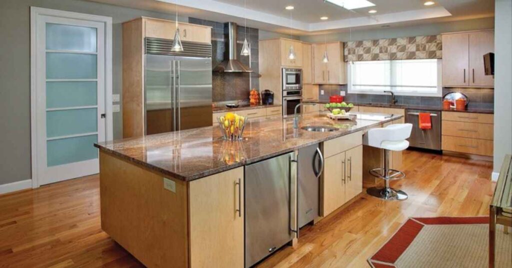 What color kitchen cabinets go with light grey walls 