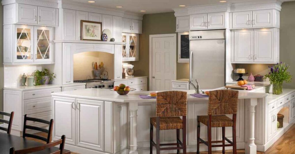 Is White Dove a Good Color for Kitchen Cabinets?