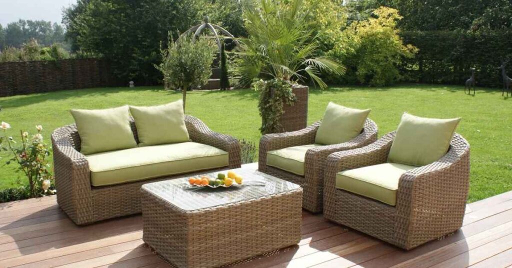 Wood Frame Outdoor Sectional Sofa 