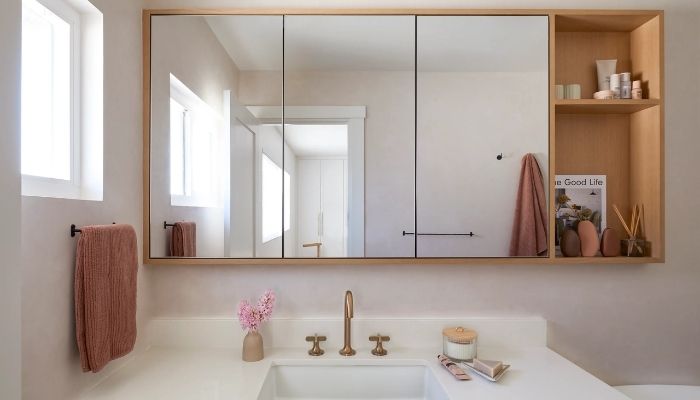 Benefits of Floating Bathroom Cabinets