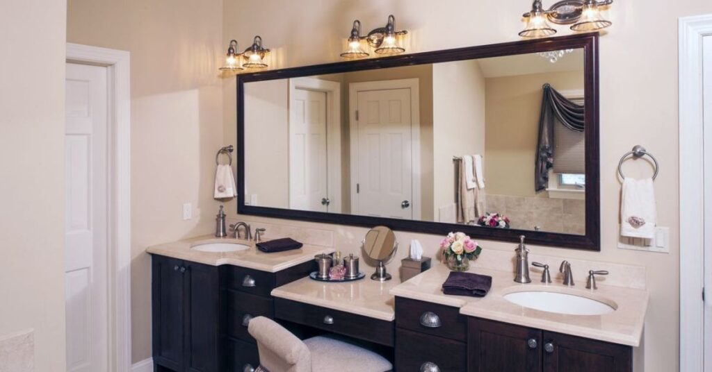 How to Choose the Perfect Modern Bathroom Vanity 