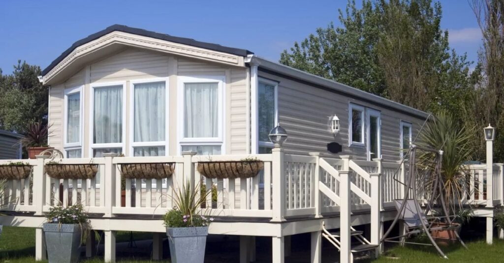 Types of Decks for Mobile Homes 