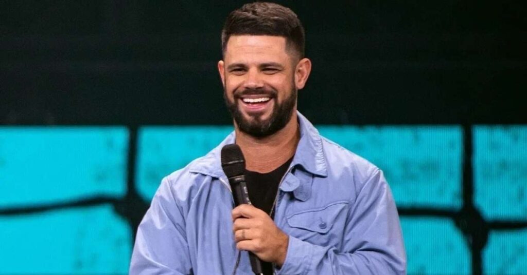 Who is steven furtick