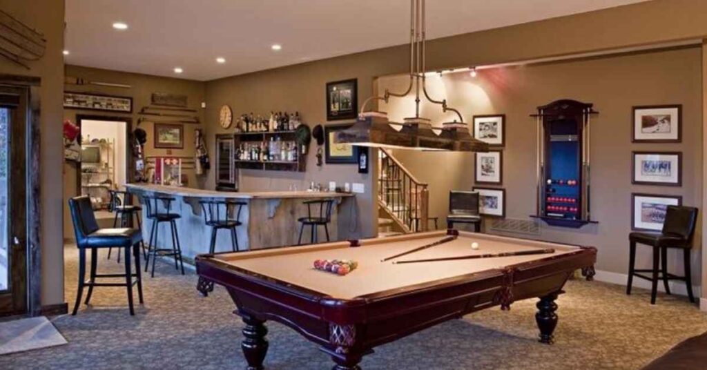 Basement Bar Perfect for Entertaining