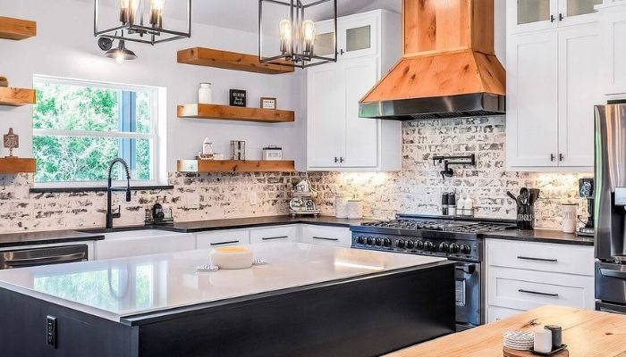 Brick Walls as Back Splash 