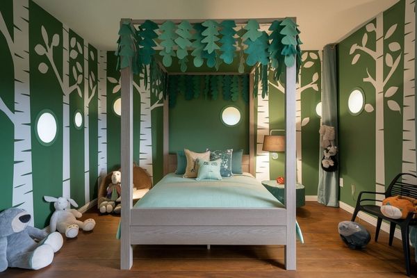 Canopy Bed