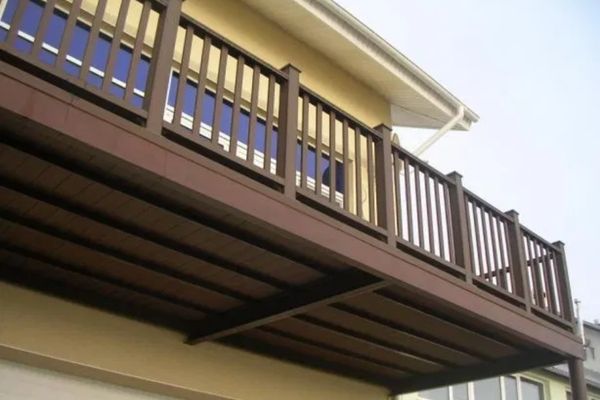 Closed Grill Design for Balcony