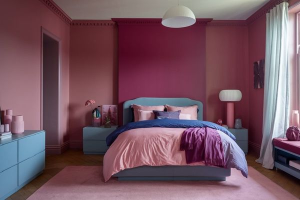 Combine Dusky Pinks with Deeper Shades of Plum and Blue