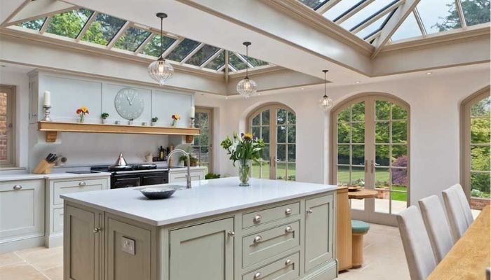 Large Windows and Natural Light 