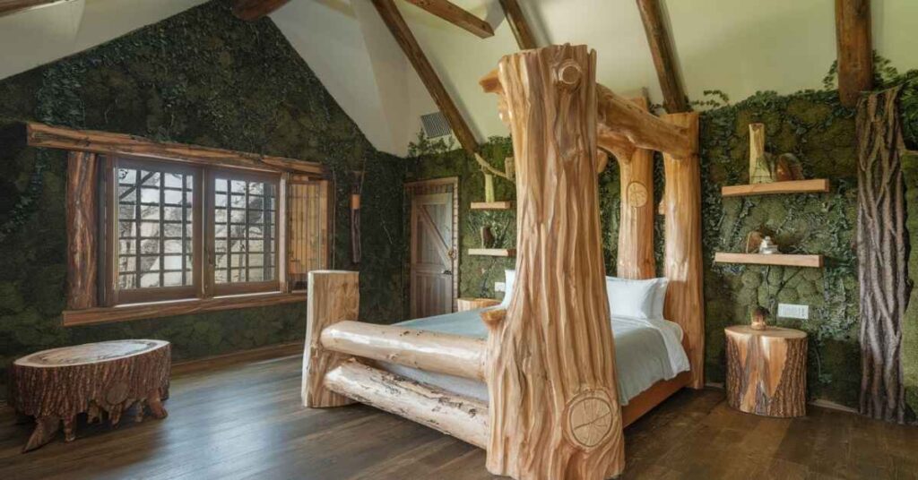 Tree Trunk Bedposts